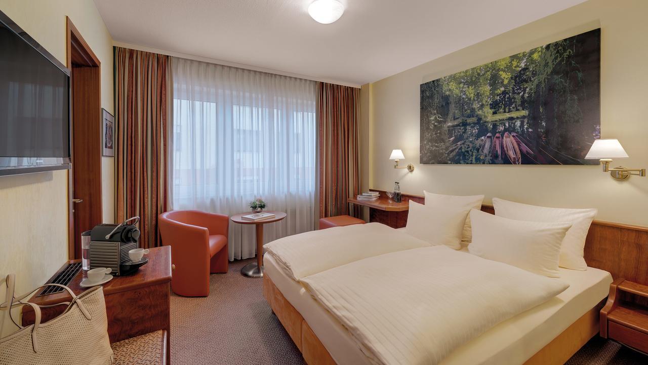Hotel Am Kupferhammer Tubinga Esterno foto
